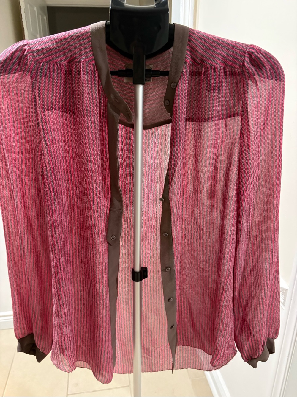 Wilfred Aritzia 100% Silk Pink & Grey Striped Sheer Button Front Blouse Top Sz S